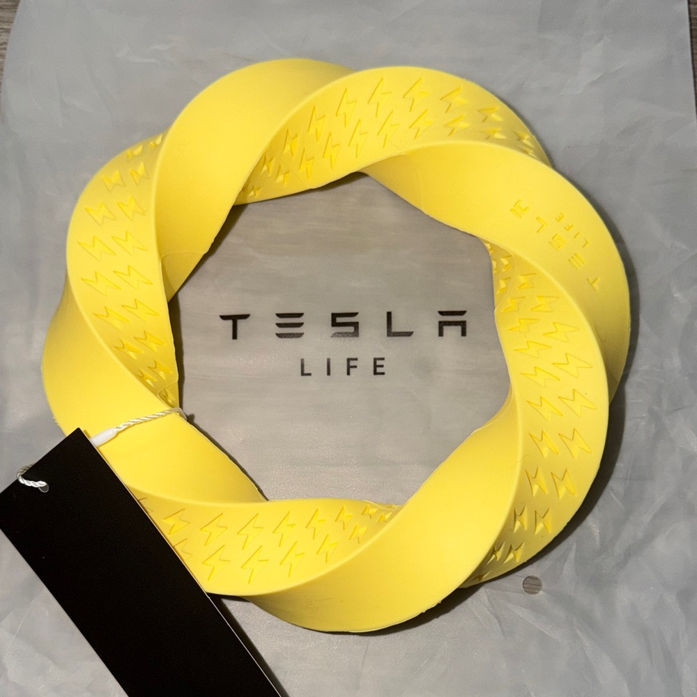 Tesla Life dog toys